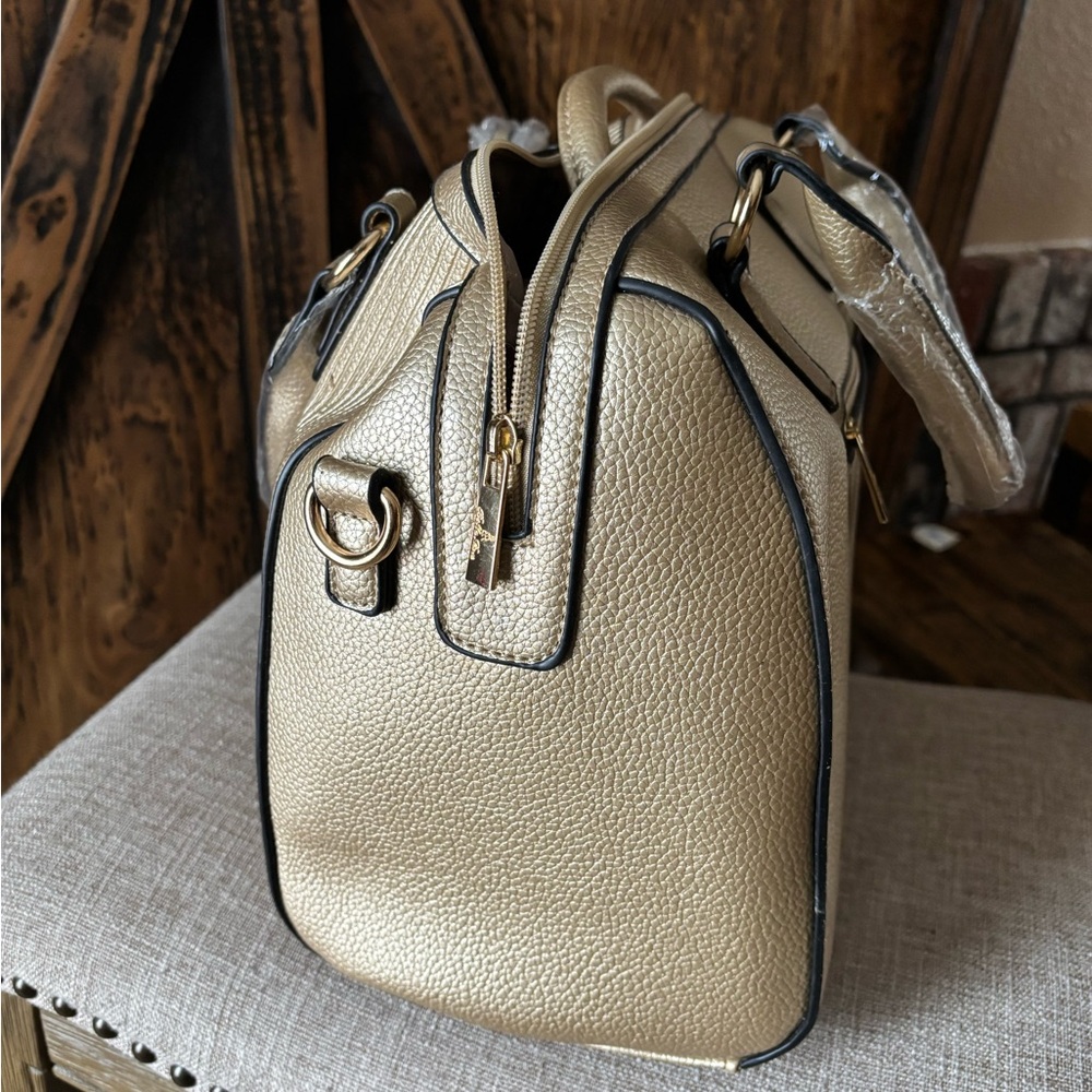 Bella Rose Closet Elegant Gold Satchel 3 Piece - Picture 8 of 16